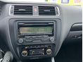 VOLKSWAGEN JETTA 2011/1 - 8