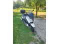 YAMAHA X-MAX 125 