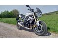 TRIUMPH STREET TRIPLE 675 2014/5 - 5