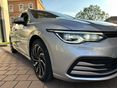VOLKSWAGEN GOLF VIII 2022/7 - 3