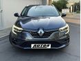 RENAULT MEGANE 2021 - 3