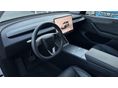 TESLA MODEL Y 2025/4 - 7
