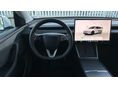 TESLA MODEL Y 2025/4 - 11
