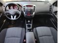 KIA CEE'D 2011/8 - 10