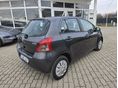 TOYOTA YARIS 2008/10 - 3