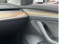 TESLA MODEL 3 2022/2 - 20
