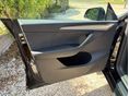 TESLA MODEL Y 2022/3 - 13