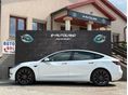 TESLA MODEL 3 2022/3 - 5