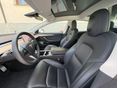 TESLA MODEL 3 2022/3 - 18