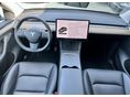 TESLA MODEL Y 2021/11 - 9