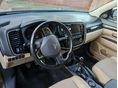 MITSUBISHI OUTLANDER 2016/10 - 8