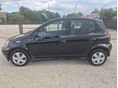 TOYOTA YARIS 2001/11 - 6