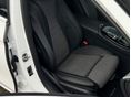 MERCEDES-BENZ E 300 2022/9 - 5