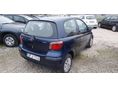 TOYOTA YARIS 2002/1 - 7