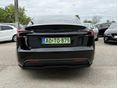 TESLA MODEL 3 2024/1 - 6