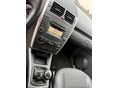 MERCEDES-BENZ A 160 2009/9 - 14