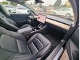 TESLA MODEL 3 2019/3 - 11