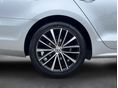 VOLKSWAGEN JETTA 2018/8 - 9