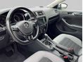 VOLKSWAGEN JETTA 2018/8 - 10