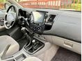 TOYOTA HILUX 2010/1 - 5