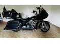 HARLEY-DAVIDSON CVO 110 SE Road Glide