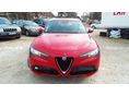 ALFA ROMEO STELVIO 2018/7 - 9