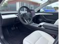 TESLA MODEL 3 2022/3 - 9