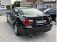 BMW 318 2006/6 - 30
