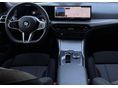 BMW 330 2024/12 - 10