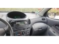 TOYOTA YARIS VERSO 2001/12 - 8
