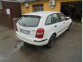 MAZDA 323 F 2000 - 3
