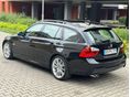 BMW 330 2006/10 - 3