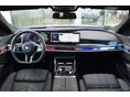 BMW 740 2025/11 - 9