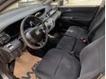 HONDA FR-V 2006/11 - 7