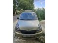 TOYOTA YARIS VERSO 2001/4 - 2