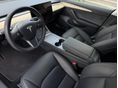 TESLA MODEL 3 2022/12 - 9
