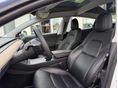 TESLA MODEL 3 2020/12 - 8