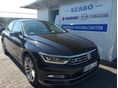 VOLKSWAGEN PASSAT 2019/8 - 1