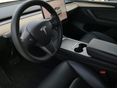 TESLA MODEL Y 2022/9 - 8