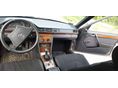 MERCEDES-BENZ E 200 1993/10 - 9