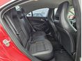 MERCEDES-BENZ CLA 180 2014/8 - 9