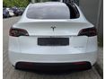 TESLA MODEL Y 2022/3 - 3
