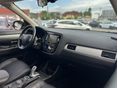 MITSUBISHI OUTLANDER 2015/9 - 17