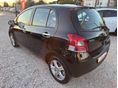 TOYOTA YARIS 2011/11 - 10