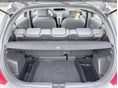 TOYOTA YARIS 2006/4 - 12