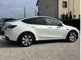 TESLA MODEL Y 2023/8 - 21