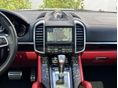 PORSCHE CAYENNE 2015/8 - 6
