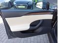 www.martincar.hu további 87 db Extra HD fénykép a TESLA minden apró részletéről !!