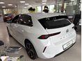 Adaptív tempomat Varga Szilvia értékesítő + 36 70 / 377-7353