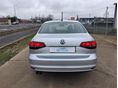 VOLKSWAGEN JETTA 2018/8 - 5